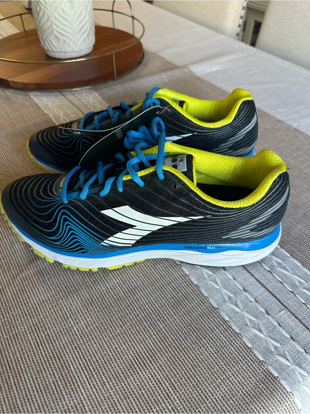 Diadora Blushield Fly Running Sneakers New with Tags